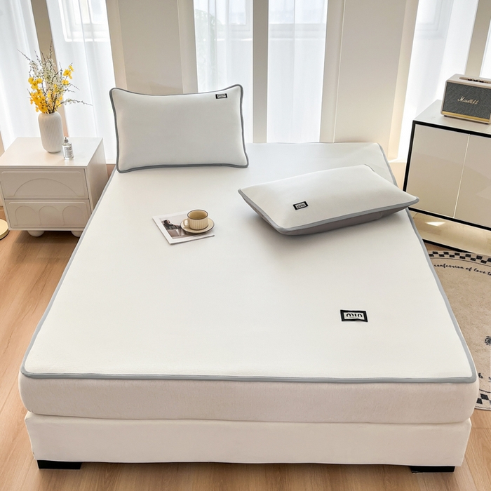 91家纺网 家纺一手货源 找家纺 子曰 2025新款A类高分子PE小清新凉感席系列-床垫款 小清新-白