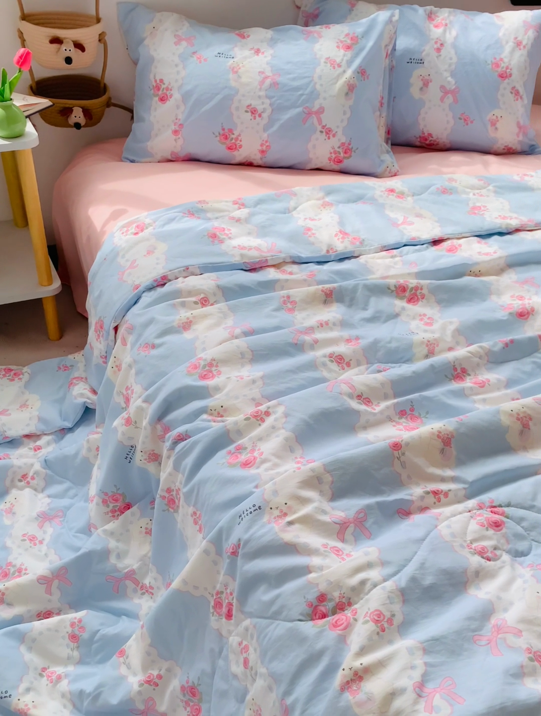91家纺网 家纺一手货源 找家纺 2025新款1活性印染水洗棉大豆夏被 夏被-玫瑰小兔