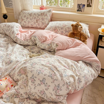 91家纺网 家纺一手货源 找家纺 （总）一比一 2025新款云感皱皱双层纱四件套-简单款