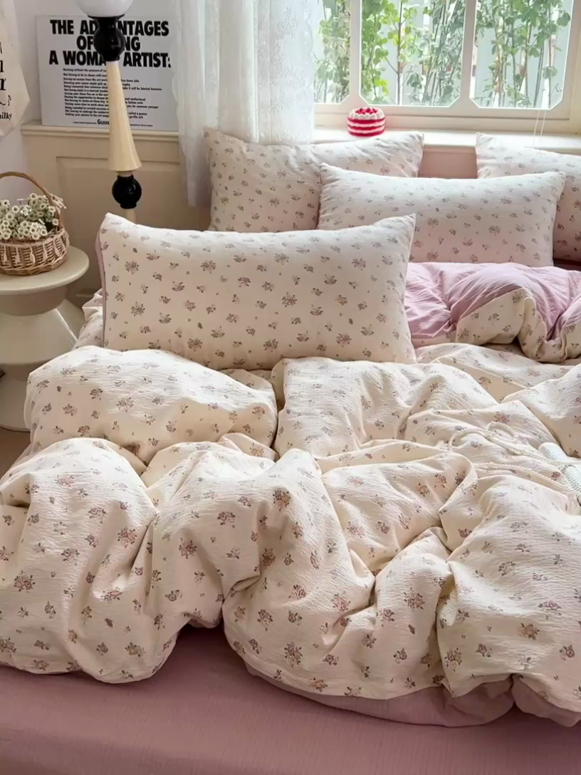 91家纺网 家纺一手货源 找家纺 一比一 2026新款云感皱皱双层纱四件套-简单款 梦境