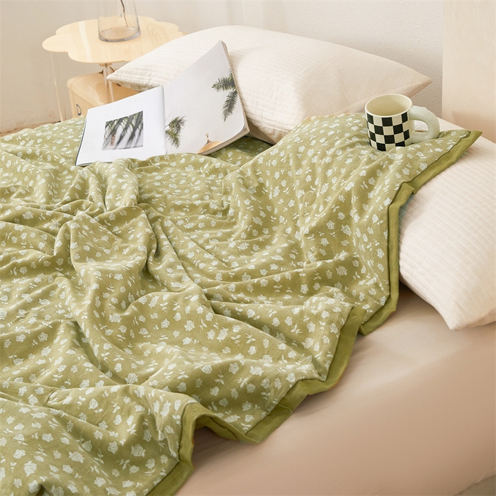 91家纺网 家纺一手货源 找家纺 瑞米家居 2025新款全棉色织提花夏被 漫天花海-芥末绿