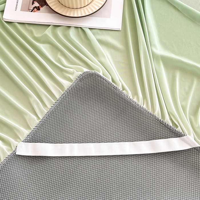 91家纺网 家纺一手货源 找家纺 子曰 2025新款A类高分子PE小清新凉感席系列-床裙款  小清新-绿