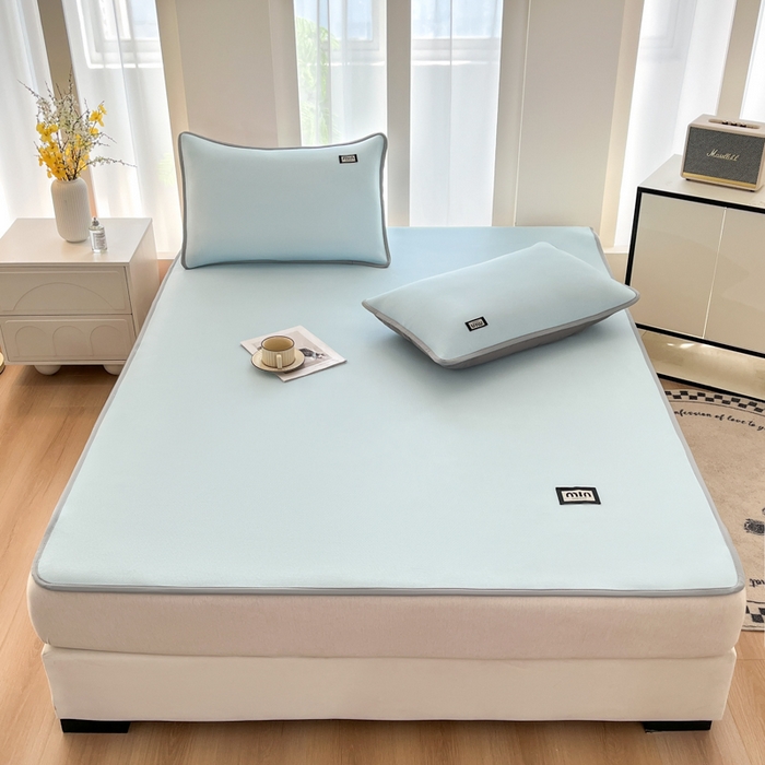 91家纺网 家纺一手货源 找家纺 子曰 2025新款A类高分子PE小清新凉感席系列-床垫款 小清新-天蓝