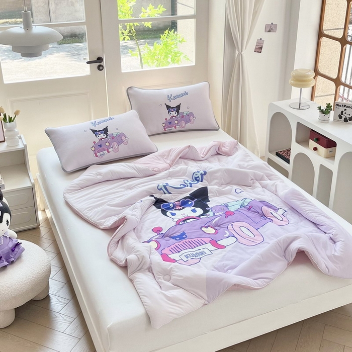 91家纺网 家纺一手货源 找家纺 蘭菲家纺 2025新款三丽鸥卡通印花夏被 兜风