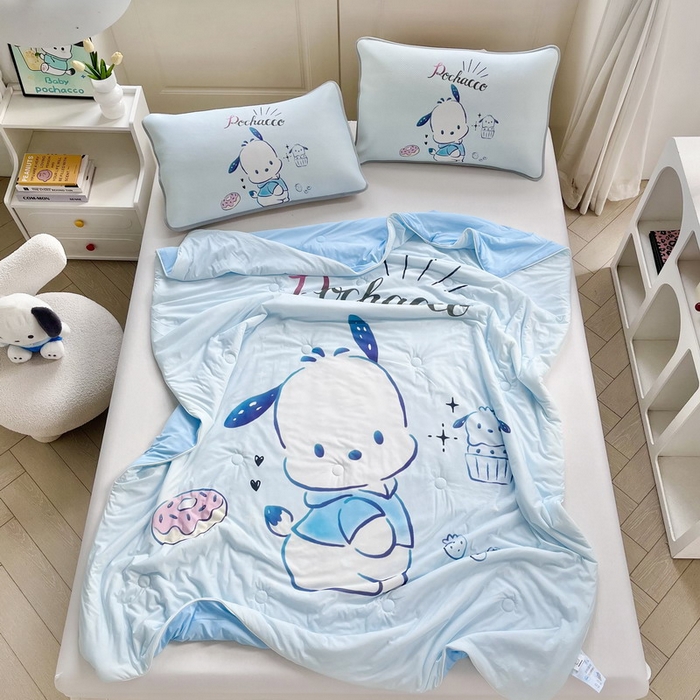 91家纺网 家纺一手货源 找家纺 蘭菲家纺 2025新款三丽鸥卡通印花夏被 恰恰.蓝