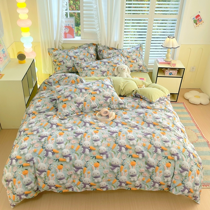 91家纺网 家纺一手货源 找家纺 恋之语 2025新款数码印花四件套卡通款 萌兔胡萝卜