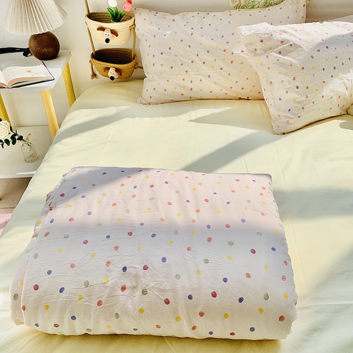 91家纺网 家纺一手货源 找家纺 2025新款1活性印染水洗棉大豆夏被 夏被-彩虹波点