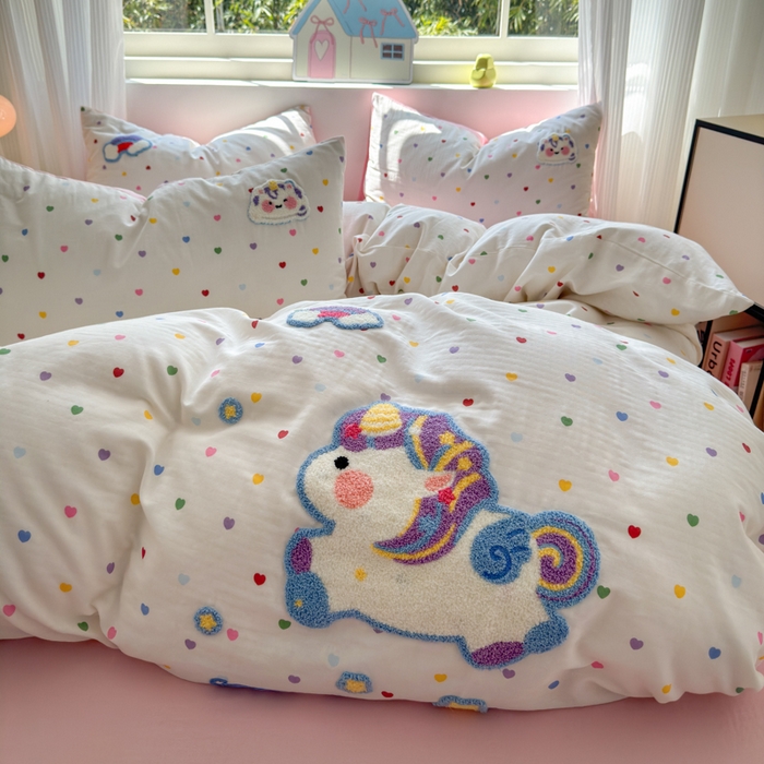 91家纺网 家纺一手货源 找家纺 如意朵 2025新款全棉双层纱小清新绣花四件套（专版花型） 彩虹小马