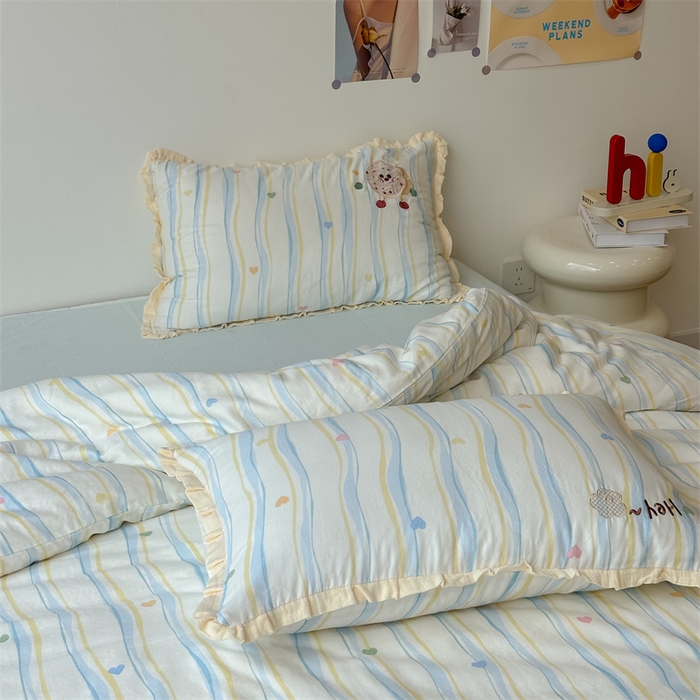 91家纺网 家纺一手货源 找家纺 潘朵拉家纺 2025新款全棉双层纱面包超人系列四件套 面包超人蓝