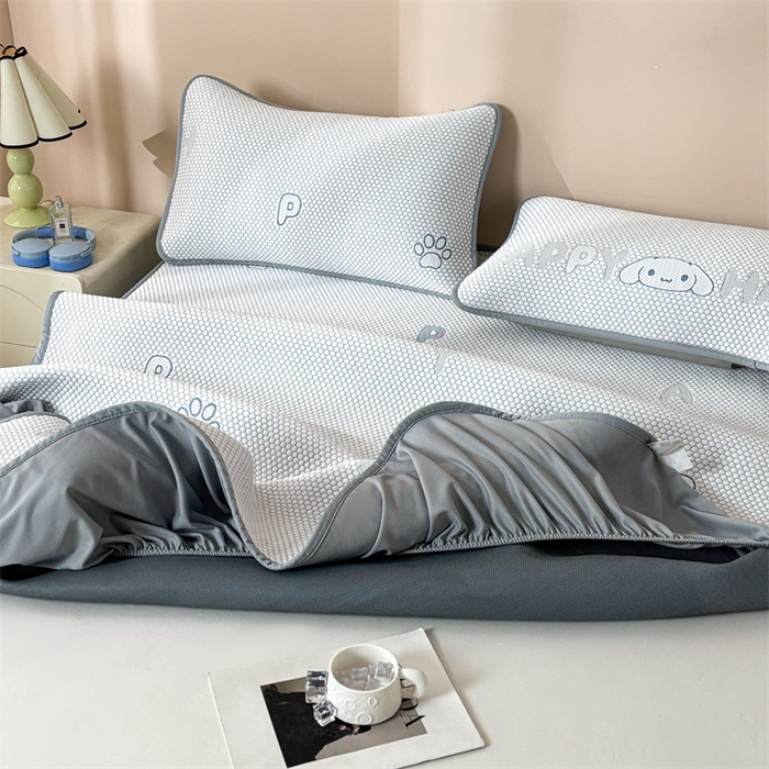 91家纺网 家纺一手货源 找家纺 雯豆家纺 2025新款PE凉感提花冰丝床笠三件套全包中分子床罩床垫保护套 大耳朵朵-床笠款