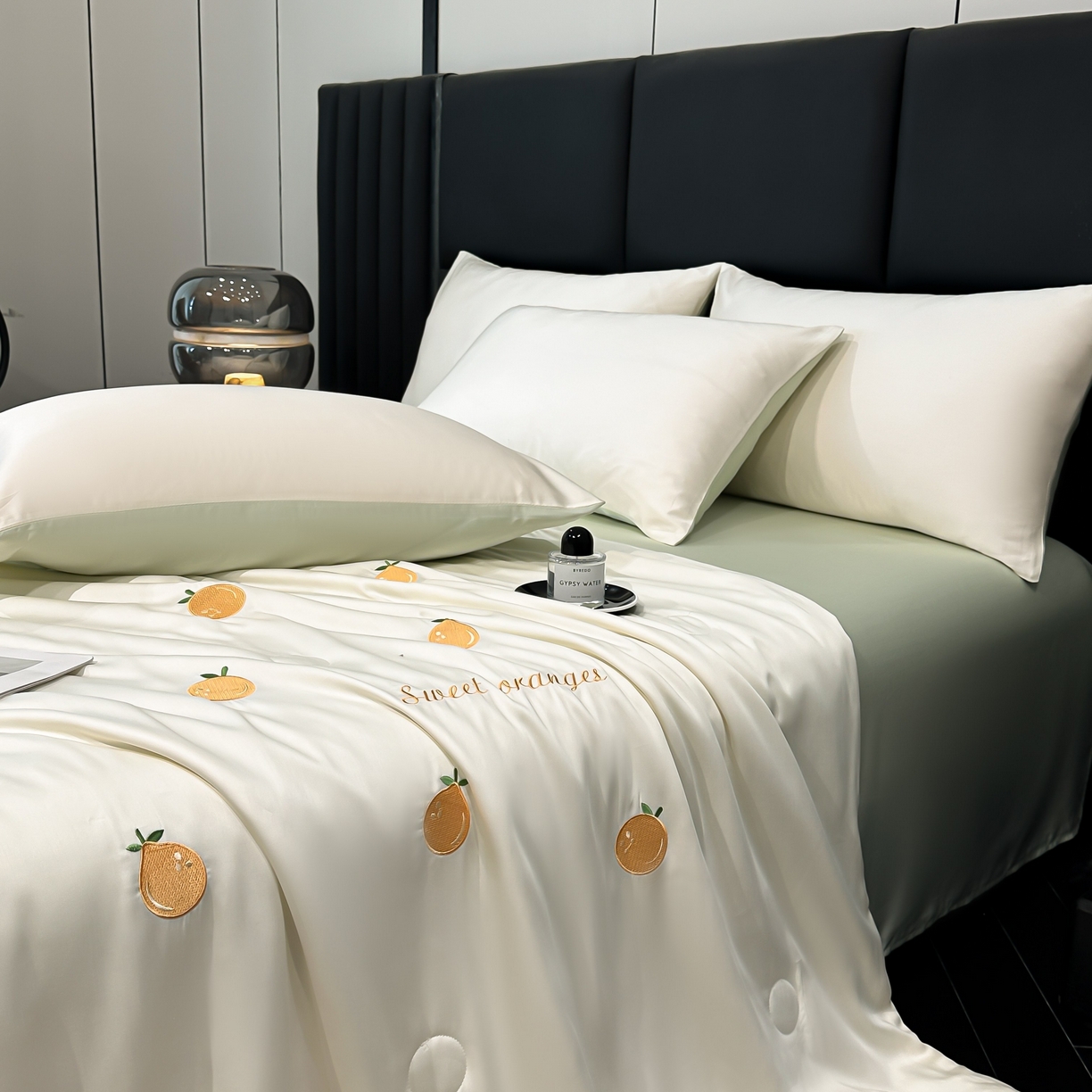 91家纺网 家纺一手货源 找家纺 （总）利欧 2025新款水洗天丝满绣刺绣床单床笠款夏被四件套