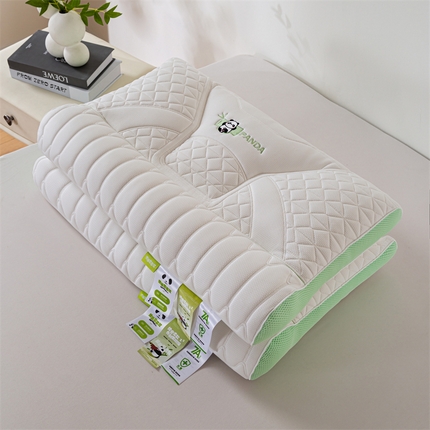 91家纺网 家纺一手货源 找家纺 （总）麦肯锡 2025新款7A抗菌熊猫趴趴酣睡牵引枕头枕芯