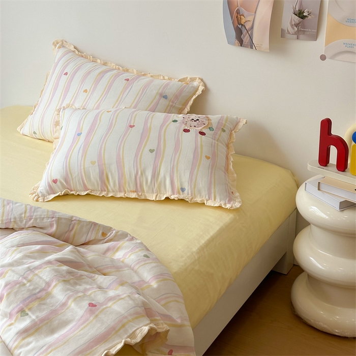 91家纺网 家纺一手货源 找家纺 潘朵拉家纺 2025新款全棉双层纱面包超人系列四件套 面包超人粉