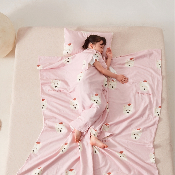 91家纺网 家纺一手货源 找家纺 艾佳宝贝 2025A类全棉纱布护肚防踢睡袋多功能盖毯宝宝夏被 乖萌小狗