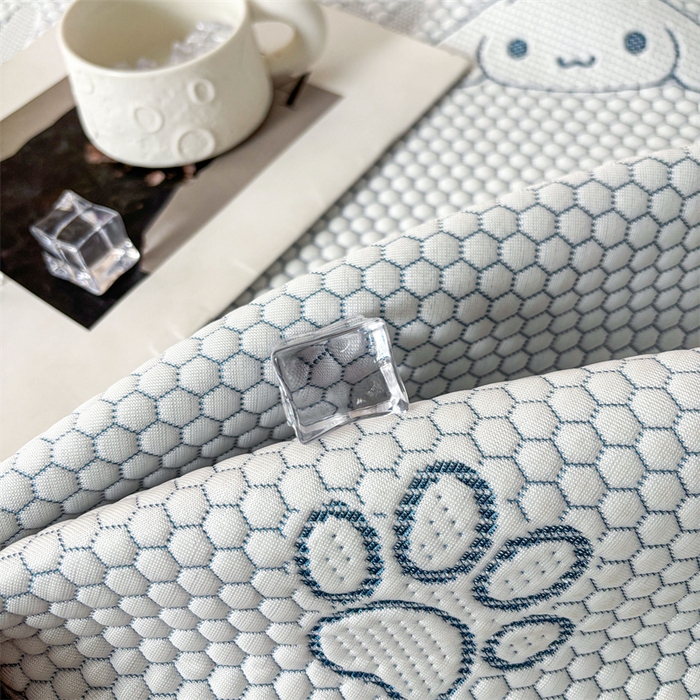 91家纺网 家纺一手货源 找家纺 雯豆家纺 2025新款PE凉感提花冰丝床笠三件套全包中分子床罩床垫保护套 大耳朵朵-床笠款