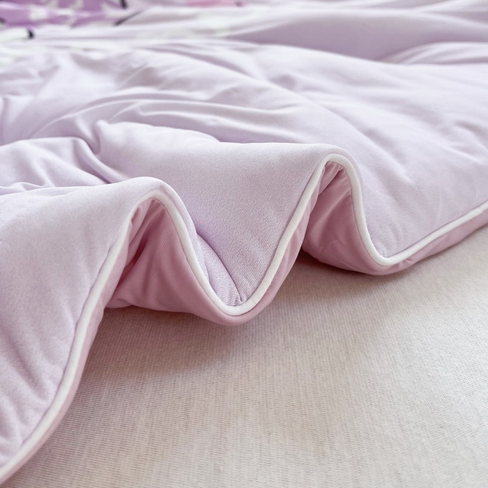 91家纺网 家纺一手货源 找家纺 蘭菲家纺 2025新款三丽鸥卡通印花夏被 巧克力