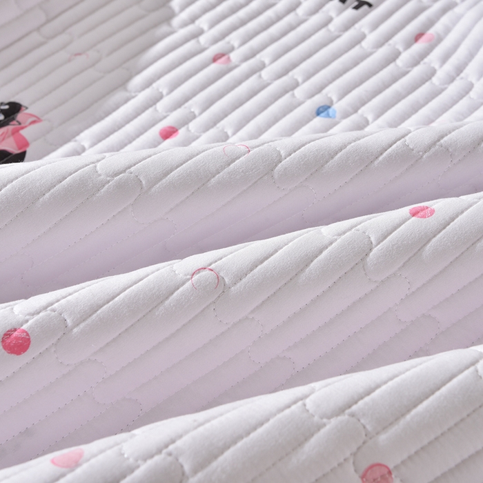 91家纺网 家纺一手货源 找家纺 床笠人家 2025新款亲肤双面磨毛夹棉床盖 粉猫咪