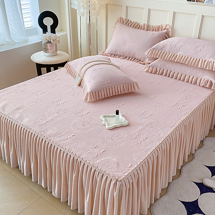 91家纺网 家纺一手货源 找家纺 2025新款复合三明治床裙款凉豆豆凉席三件套系列 约定-豆沙粉