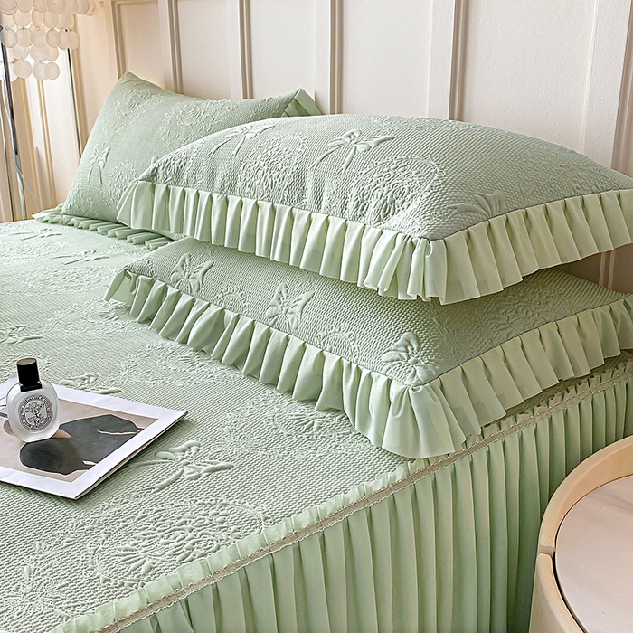 91家纺网 家纺一手货源 找家纺 （总）2025新款复合三明治床裙款凉豆豆凉席三件套系列