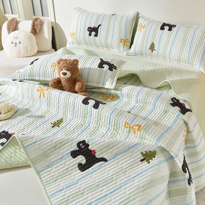 91家纺网 家纺一手货源 找家纺 床笠人家 2025新款亲肤双面磨毛夹棉床盖 艾尚