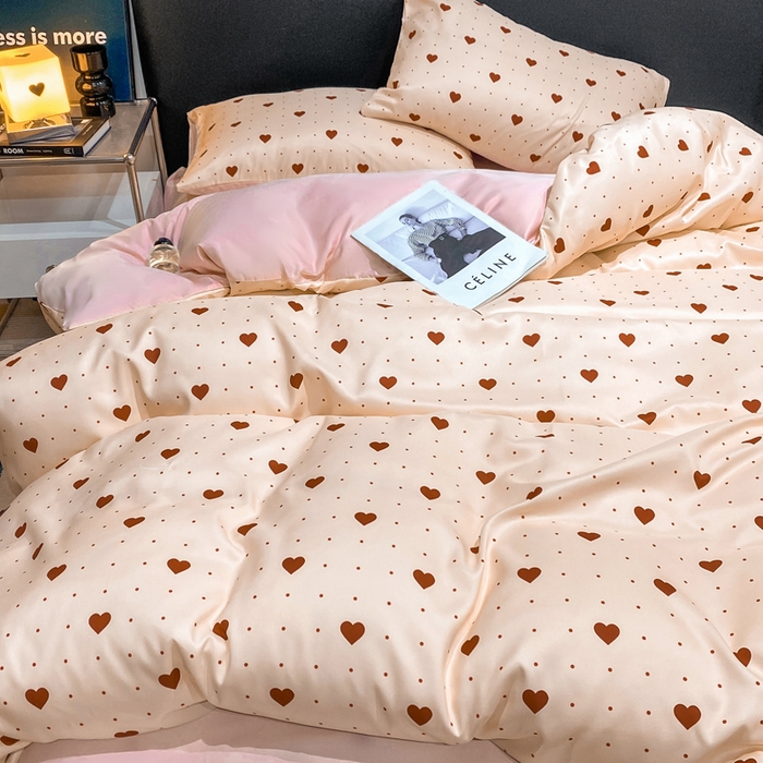 91家纺网 家纺一手货源 找家纺 2025新款爱心系列高克重数码印花水洗真丝四件套 爱心-粉