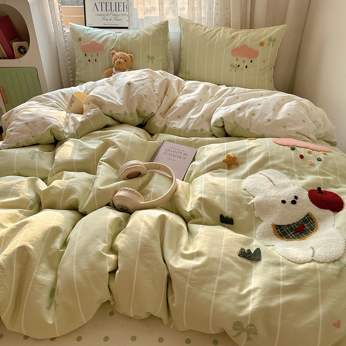 91家纺网 家纺一手货源 找家纺 澳梵家居 2025新款小清新全棉印花毛巾绣四件套 苹果兔兔