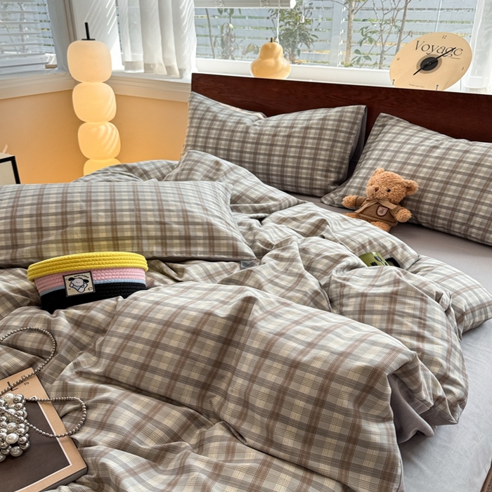 91家纺网 家纺一手货源 找家纺 呗旺鹿 2025新款学生季全棉纯棉40支跑量款巴恩风四件套 曼弗灰