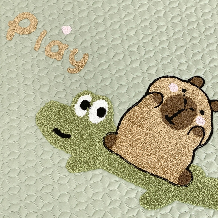 91家纺网 家纺一手货源 找家纺 由有家居 2025新款原创新品A类PE高凉感分子卡通毛巾绣豆豆凉席三件套 鳄鱼卡卡