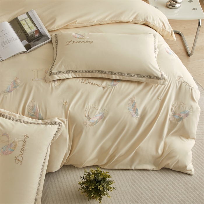 91家纺网 家纺一手货源 找家纺 佳宇轩 2025新款亲肤水洗棉刺绣四件套系列 蜜羽-米白