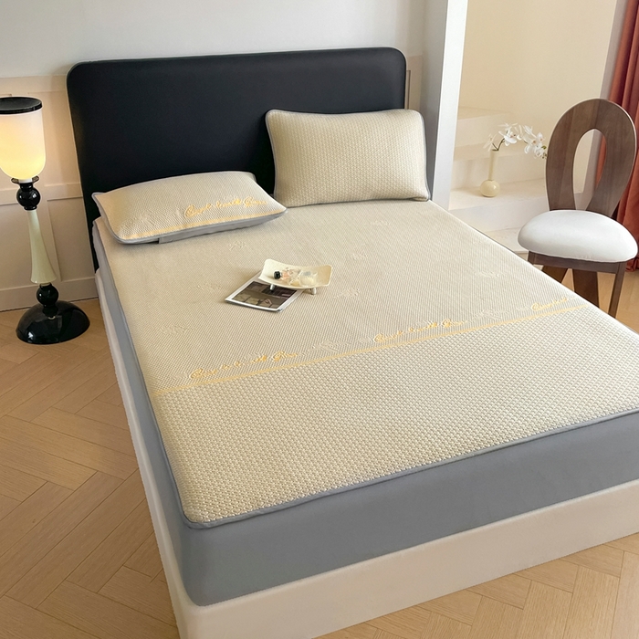 91家纺网 家纺一手货源 找家纺 欧邦 2025新款提花冰豆豆凉席三件套-幸运草 床笠款-幸运草-米