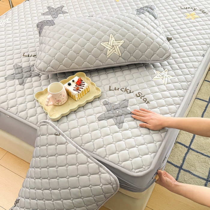 91家纺网 家纺一手货源 找家纺 （总）爱思凯家纺 2025新款水洗棉夹棉单床笠 床笠单件