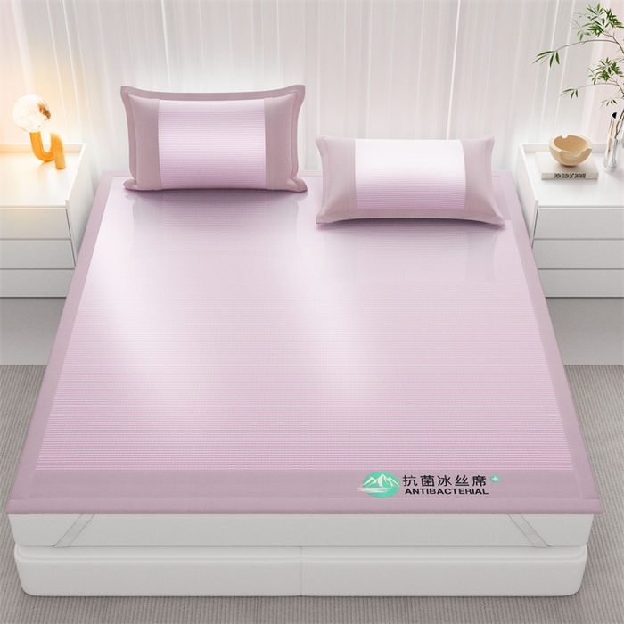 91家纺网 家纺一手货源 找家纺 爱宝被业 2025新款亲肤凉感抗菌冰丝凉席席子 盛夏粉