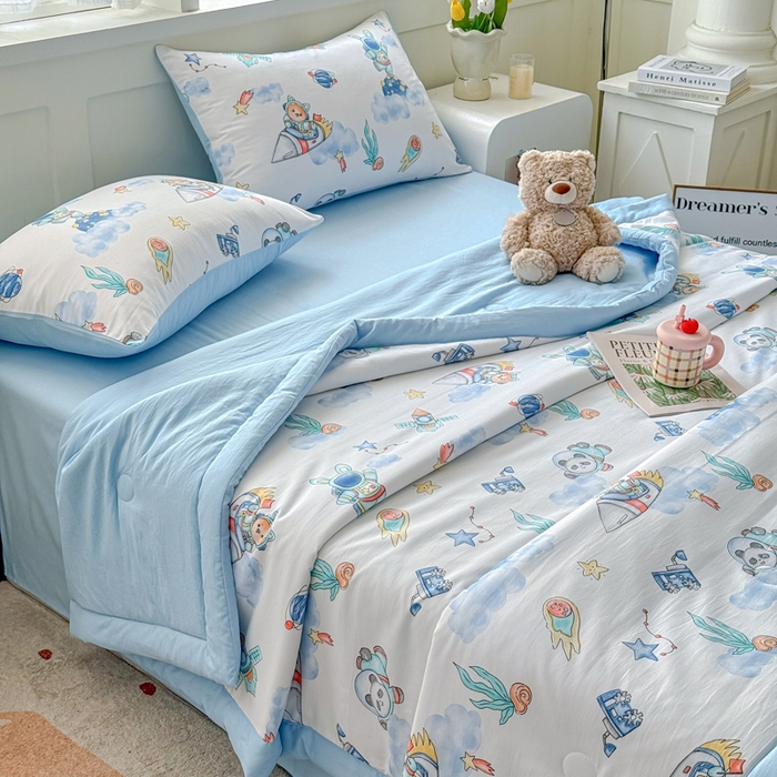 91家纺网 家纺一手货源 找家纺 优卡迪家纺馆 【下载文件夹包含买家秀】2025春夏新款针织棉双层纱夏被夏凉被空调被四件套 遨游