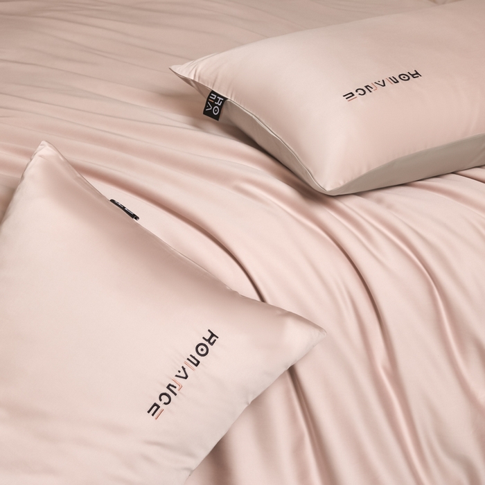 91家纺网 家纺一手货源 找家纺 618家纺 2025新款A类全棉60S100支纯棉长绒棉四件套系列 简爱粉灰