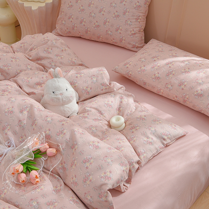 91家纺网 家纺一手货源 找家纺 乐窝家纺仓储 2025新款A类母婴级有氧全棉纯棉双层纱纯棉印花四件套 安娜