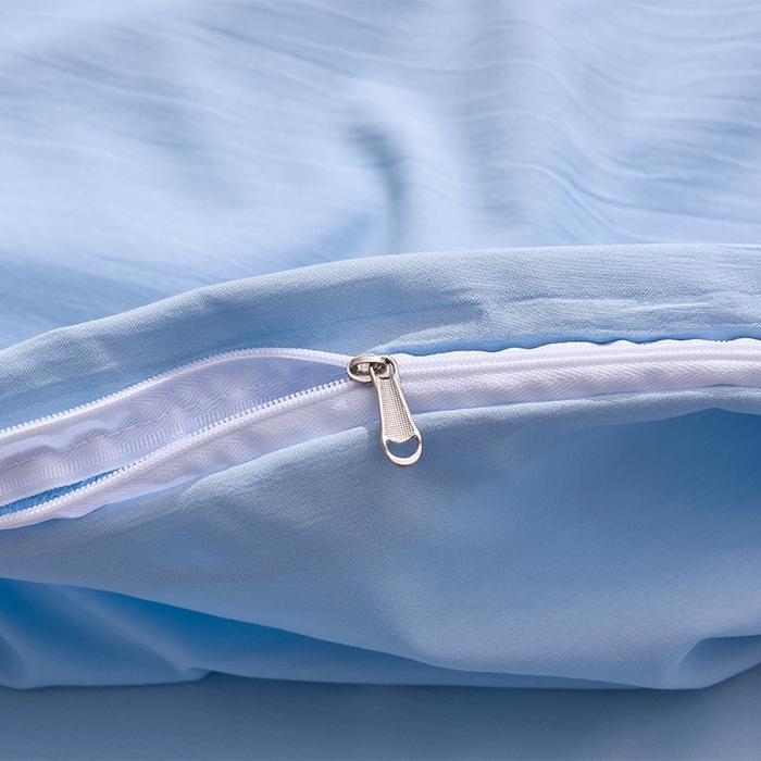 91家纺网 家纺一手货源 找家纺 乐窝家纺仓储 2025新款云朵棉毛巾绣磨毛四件套 蜡笔小新