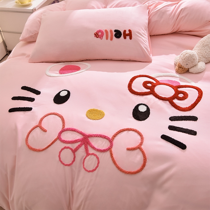 91家纺网 家纺一手货源 找家纺 乐窝家纺仓储 2025新款云朵棉毛巾绣磨毛四件套 KT猫