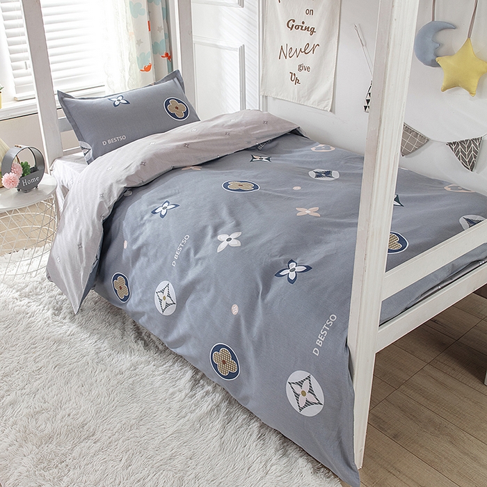 91家纺网 家纺一手货源 找家纺  提供买家秀爆款花型不断货）2025新款全棉AB版13372学生宿舍印花三件套双面纯棉床单款上下铺单人 维乐-灰