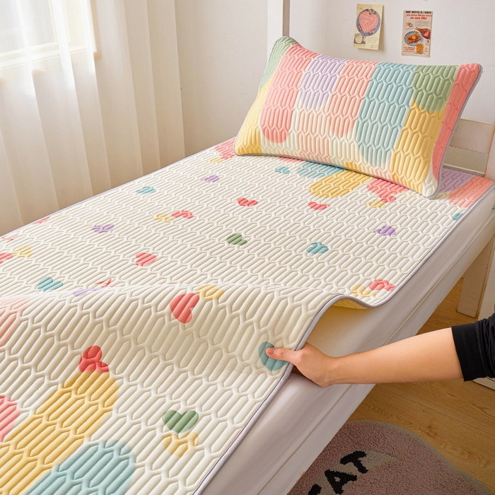 91家纺网 家纺一手货源 找家纺 （总）爱思凯家纺 2025新款【学生】印花清新乳胶条席