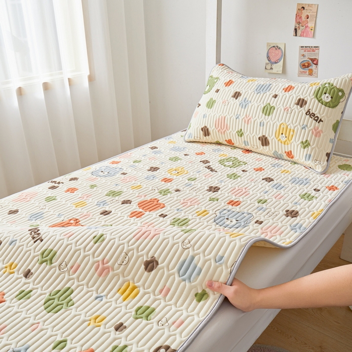 91家纺网 家纺一手货源 找家纺 （总）爱思凯家纺 2025新款【学生】印花清新乳胶条席