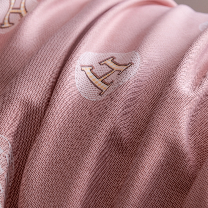 91家纺网 家纺一手货源 找家纺 巧格家纺 2025爆款超柔云朵棉双层纱四件套不起球不掉色床裙款 阿尔法-灰