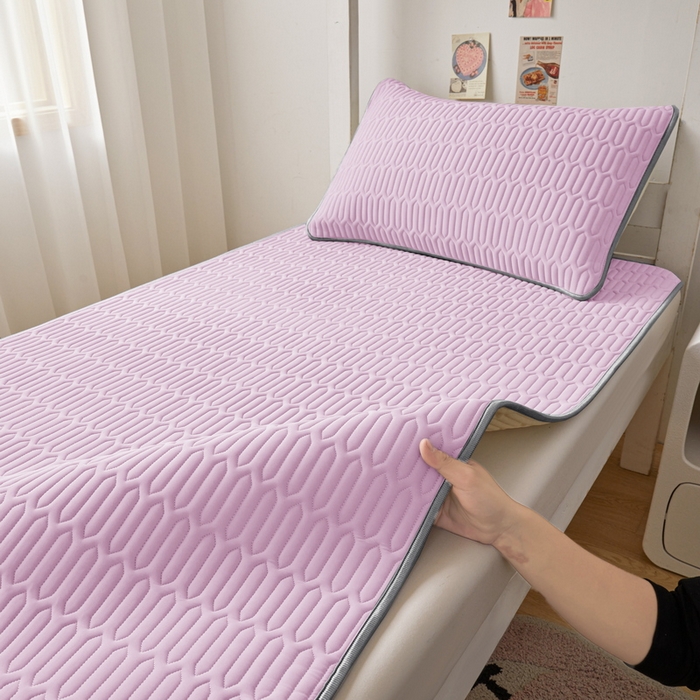 91家纺网 家纺一手货源 找家纺 （总）爱思凯家纺 2025新款【学生】印花清新乳胶条席