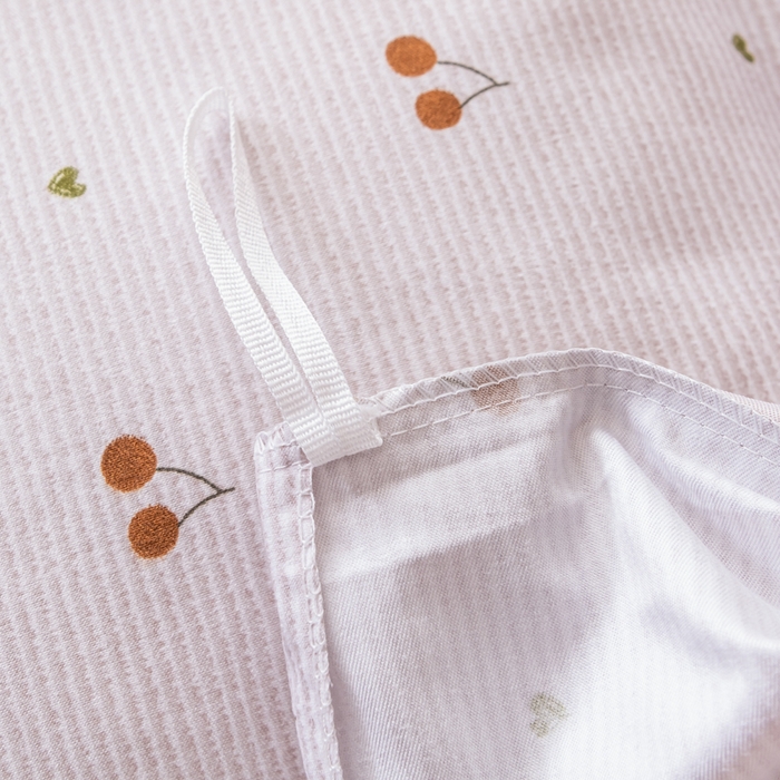 91家纺网 家纺一手货源 找家纺 巧格家纺 2025爆款超柔云朵棉双层纱四件套不起球不掉色床裙款 点点甜心-咖