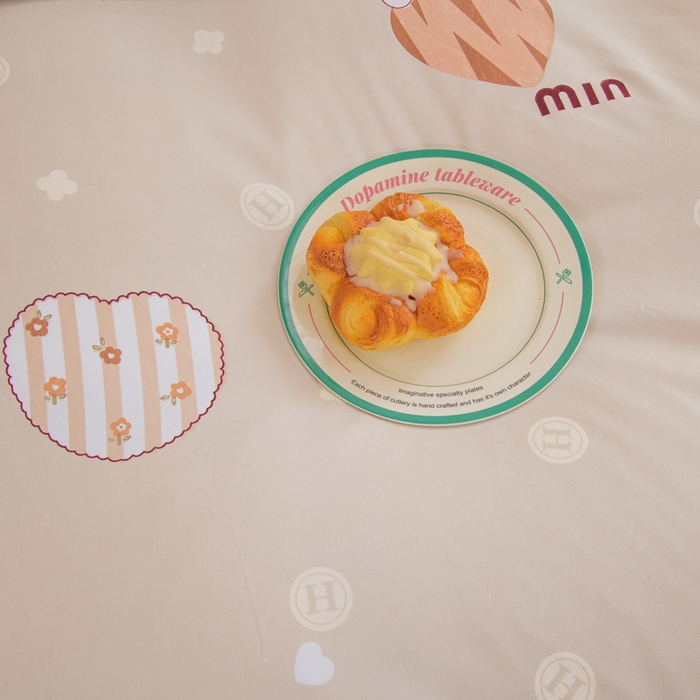 91家纺网 家纺一手货源 找家纺 巧格家纺 2025爆款超柔云朵棉双层纱四件套不起球不掉色床裙款 梦幻联动-咖