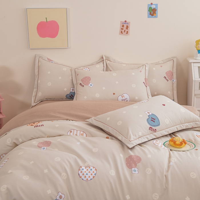 91家纺网 家纺一手货源 找家纺 巧格家纺 2025爆款超柔云朵棉双层纱四件套不起球不掉色床裙款 梦幻联动-咖