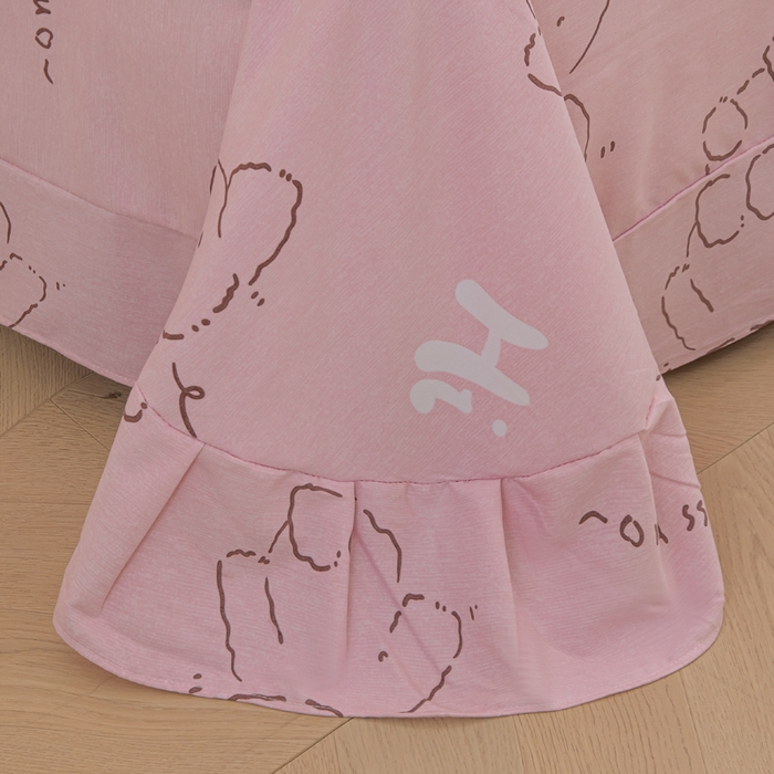 91家纺网 家纺一手货源 找家纺 巧格家纺 2025爆款超柔云朵棉双层纱四件套不起球不掉色床裙款 小熊日记-蓝