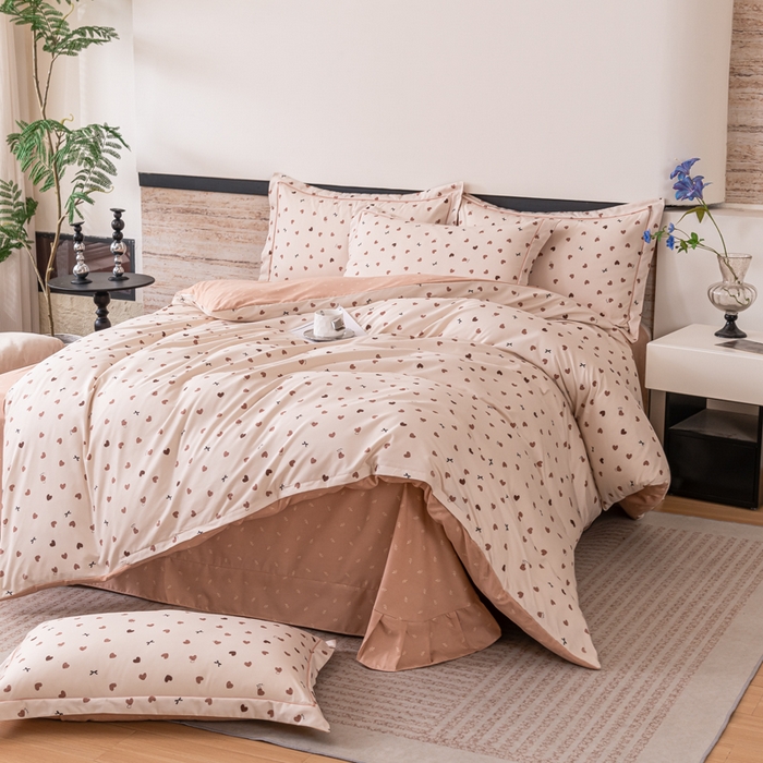 91家纺网 家纺一手货源 找家纺 巧格家纺 2025爆款超柔云朵棉双层纱四件套不起球不掉色床裙款 心心念念-咖,心心念念-咖