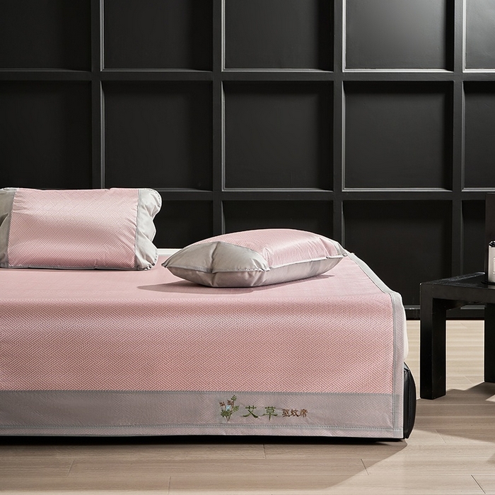 91家纺网 家纺一手货源 找家纺 （总）梵希良品家纺 2025新款艾草宽边绣花冰藤席冰丝席凉席三件套