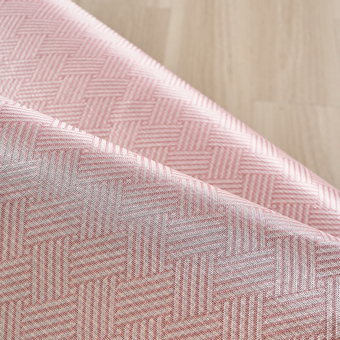 91家纺网 家纺一手货源 找家纺 梵希良品家纺 2025新款艾草宽边绣花冰藤席冰丝席凉席三件套 粉色