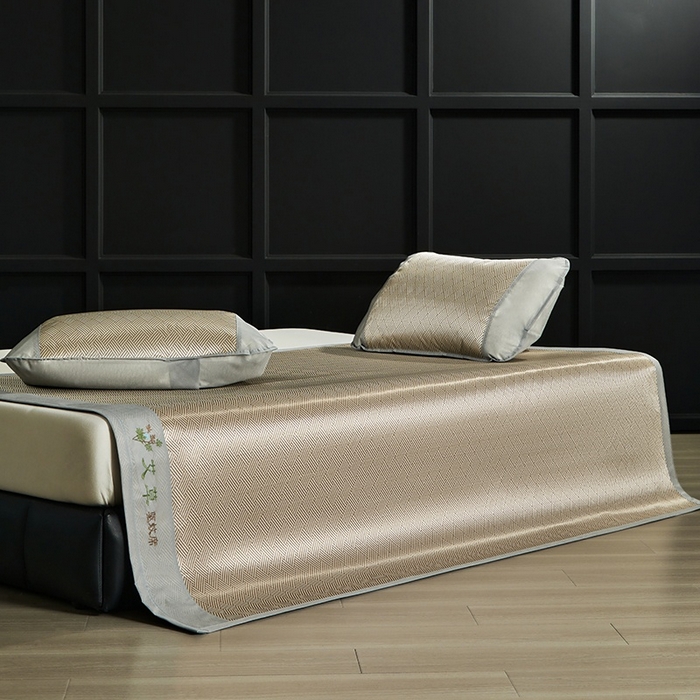 梵希良品家纺 2025新款艾草宽边绣花冰藤席冰丝席凉席三件套 咖色